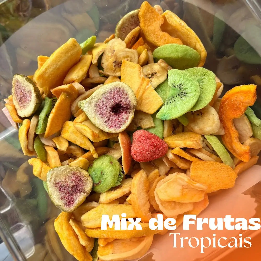 Mix Tropical com Banana, Jaca, Mamão, Kiwi, Maçã e Morango – Snack Crocante
