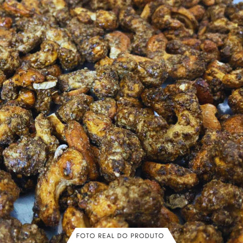 CASTANHA DE CAJU CARAMELIZADA COM CAFÉ